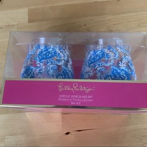 Lilly Pulitzer Acrylic Cups (Set of 2). Brand New. Never opened. Turtley awesome